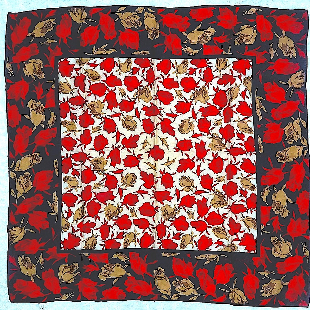 O704 CHARLES JOURDAN Jacquard Silk 34" X 33.5"